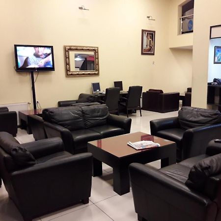 Tahtali Hotel Мерсин Екстериор снимка